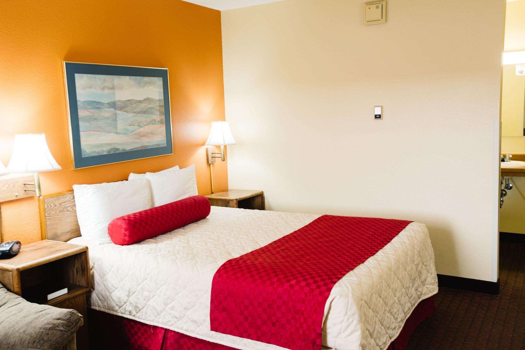 Days Inn By Wyndham Minot Exterior photo
